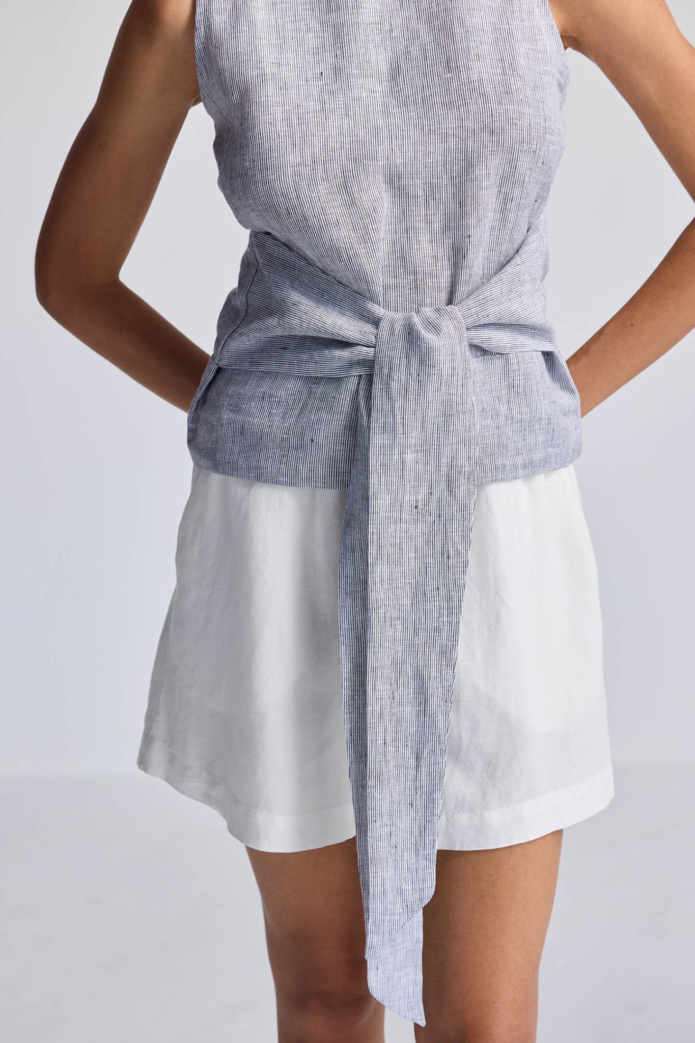 Front - tie Top in Linen Stripes - Cheapnfast